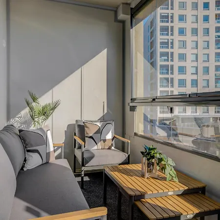 Stylish With Gym & Spacious Balcony By Nordic Collection Appartement Helsinki