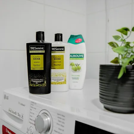 Stylish With Gym & Spacious Balcony By Nordic Collection Апартаменты Хельсинки