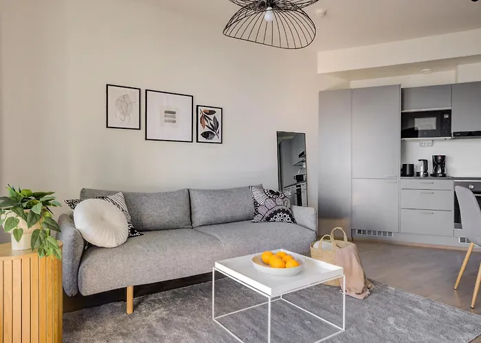 Stylish With Gym & Spacious Balcony By Nordic Collection Διαμέρισμα